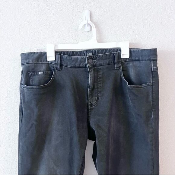 Hugo Boss Kansas Size 38x32 Regular Fit Mens Black Wash Denim Jeans - Picture 2 of 10